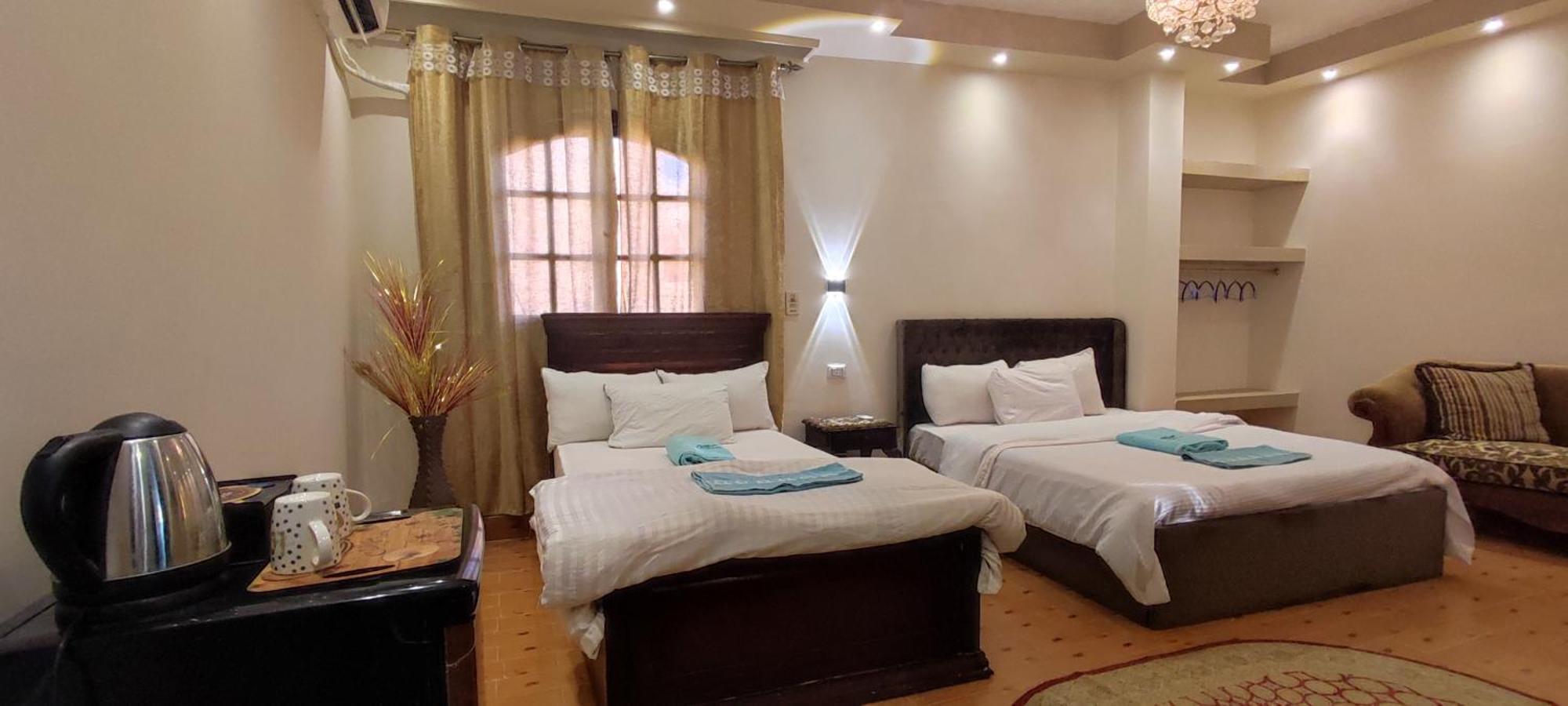 Pyramids Kingdom Hotel Kafrat al Jabal Exterior photo
